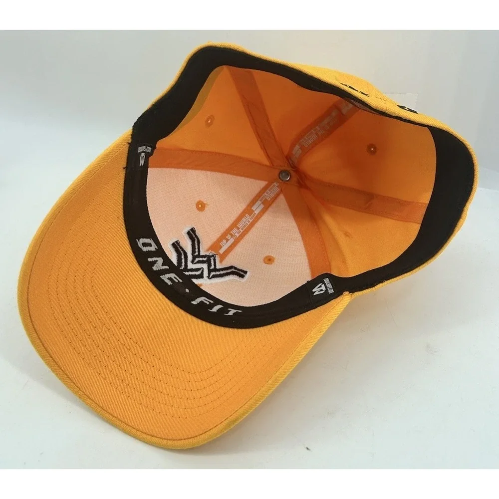 West Virginia Mountaineers Top Of The World One‎ Fit Yellow  One Size Fitted NEW